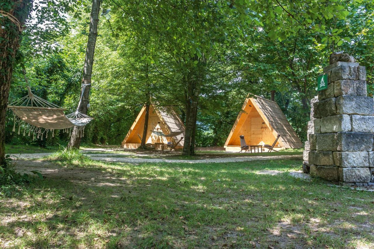 Turisticko Naselje- Japodski Otoci